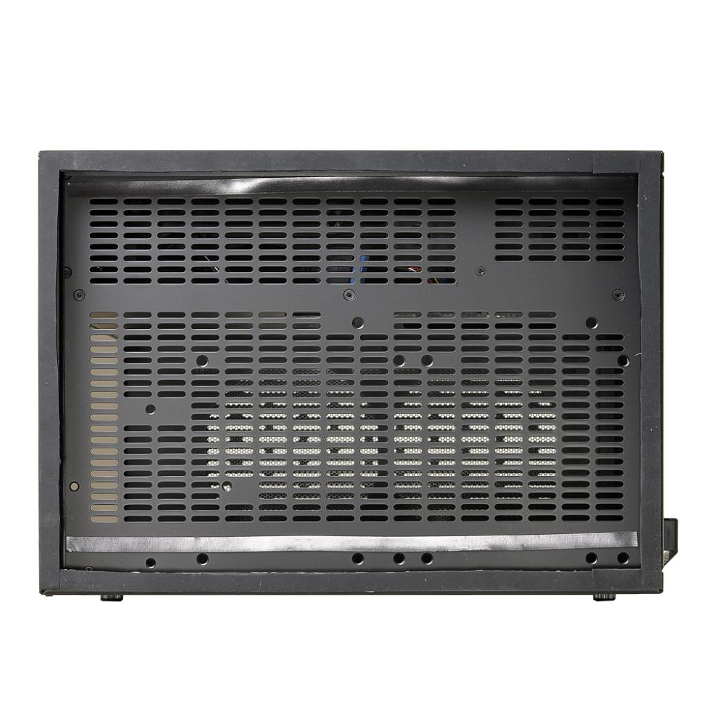 [04/11/2016] Lian Li PC-Q37: Kleines Mini-ITX-Gehäuse mit viel Hartglas (6)