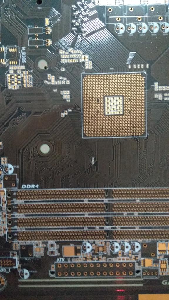 [29/12/2016] Gigabyte AX370-Gaming K3 mit AM4-Sockel für Ryzen abgelichtet (5)