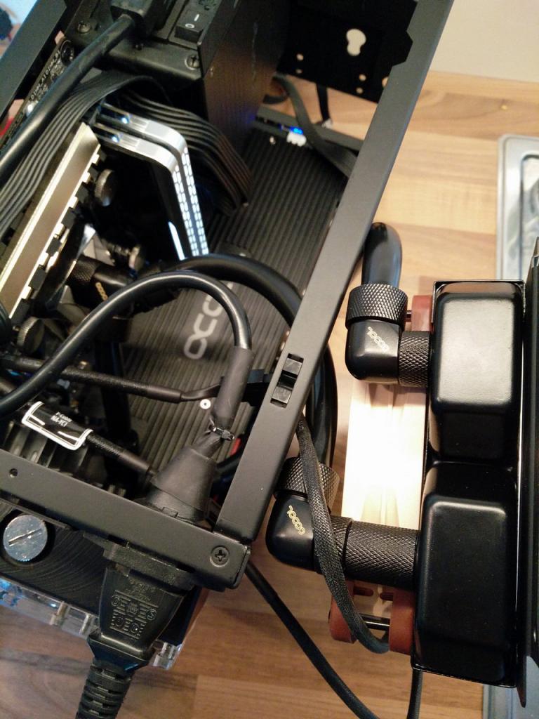 [16/12/2016] PCGHX-Tagebuch zum Ncase M1: Wasserkühlung und GTX 1080 im Mini-Gehäuse verbaut (24)