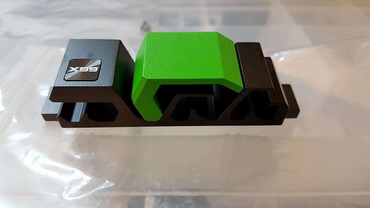 [08/12/2016] Casemod mit dem Dreh: Ein Jonsbo Mod1 wird auf den Kopf gestellt (23)
