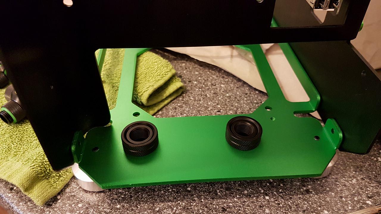 [08/12/2016] Casemod mit dem Dreh: Ein Jonsbo Mod1 wird auf den Kopf gestellt (33)