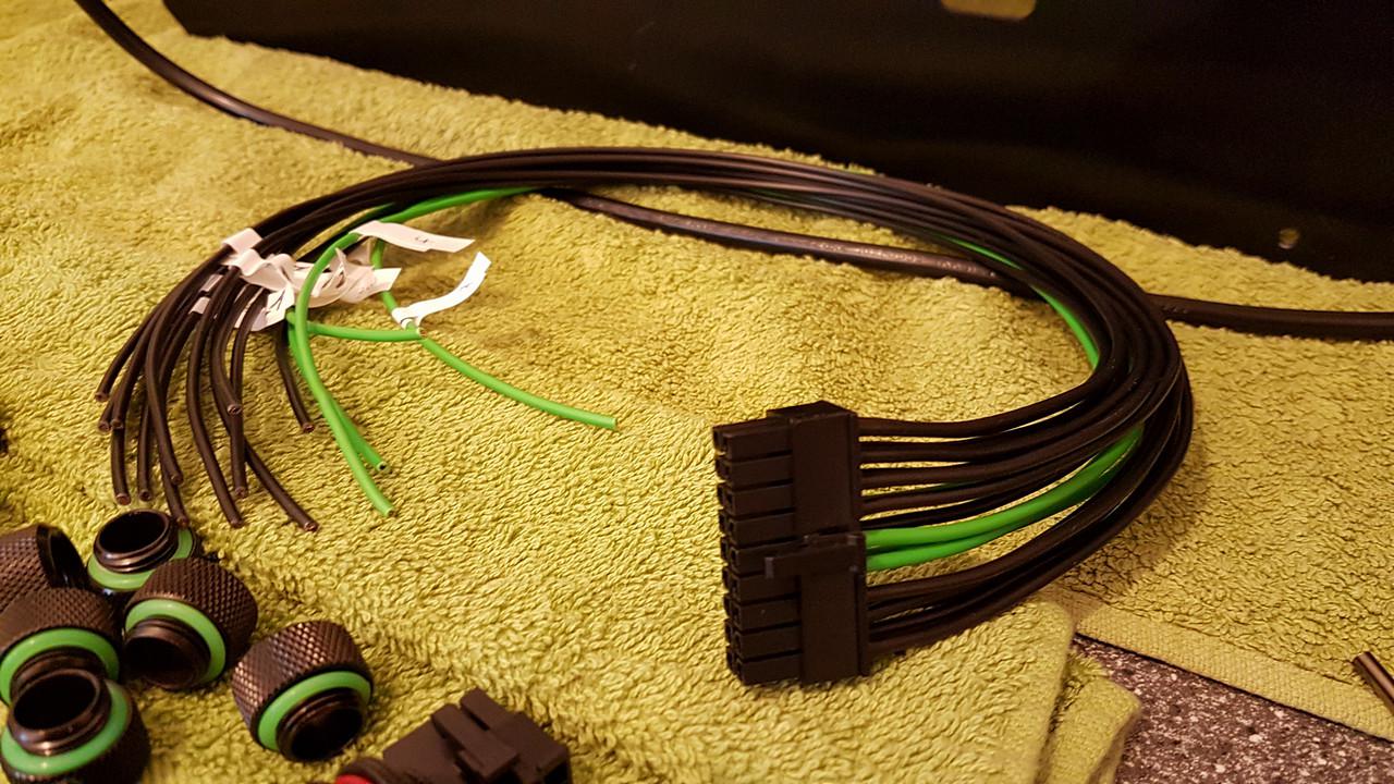 [08/12/2016] Casemod mit dem Dreh: Ein Jonsbo Mod1 wird auf den Kopf gestellt (44)