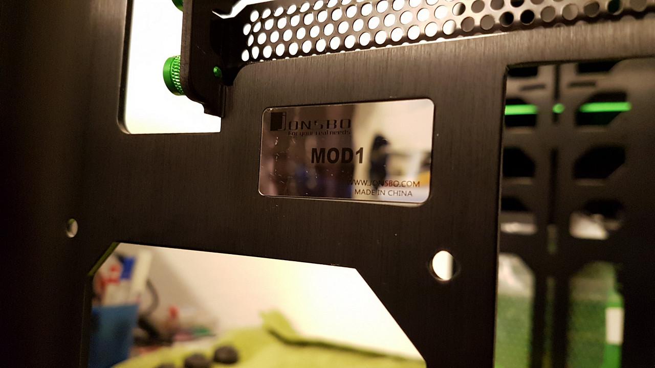 [08/12/2016] Casemod mit dem Dreh: Ein Jonsbo Mod1 wird auf den Kopf gestellt (67)