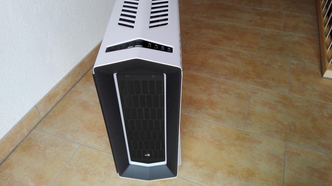 [06/12/2016] Aerocool Project7 P7-C1 Tempered Glass (3)