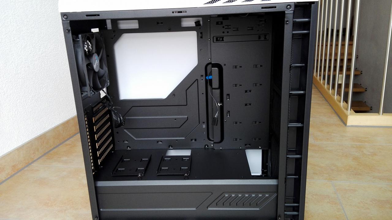 [06/12/2016] Aerocool Project7 P7-C1 Tempered Glass (8)