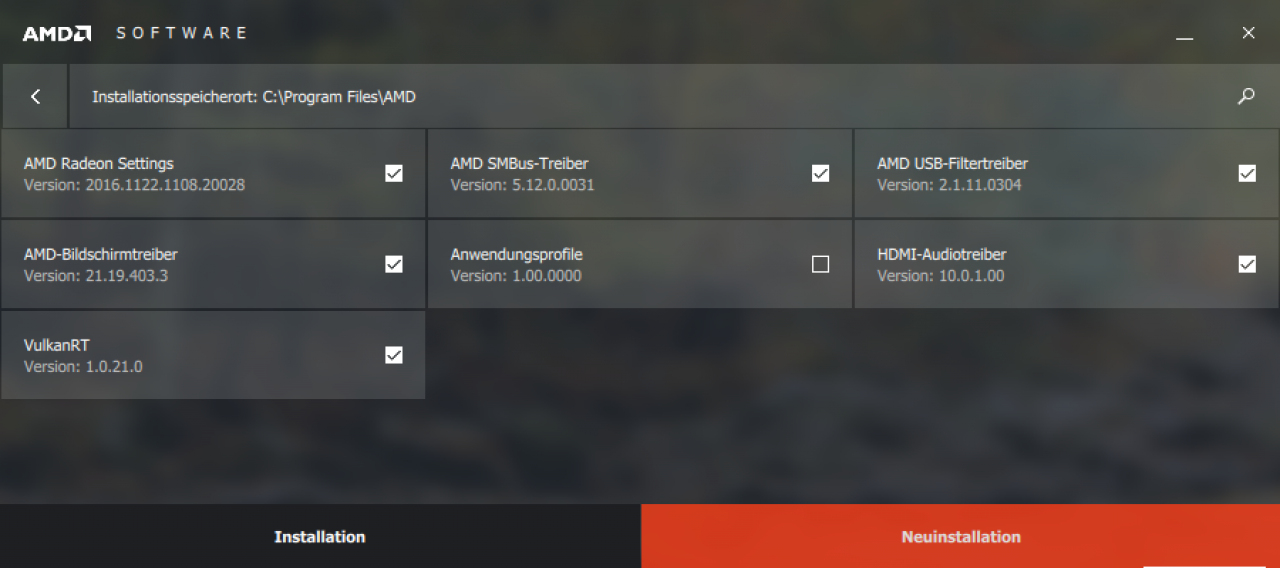 Radeon Software Crimson ReLive: Der neue Installer inklusive "Neuinstallation"-Option gegen Treiberreste (im Bild: Installation auf einer APU, daher auch PCH-Treiber)