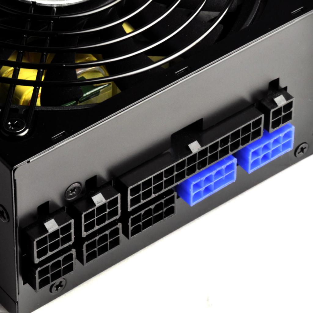 [13/12/2016] Silverstone SX800-LTI: Erstes SFX-L-Netzteil mit Titanium-Effizienz (1)