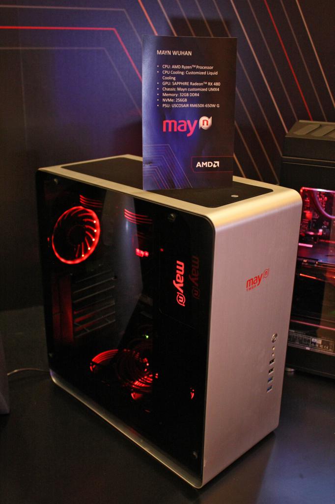 [07/01/2017] CES 2017: AMD zeigt AM4-Komplettsysteme mit Ryzen (5)