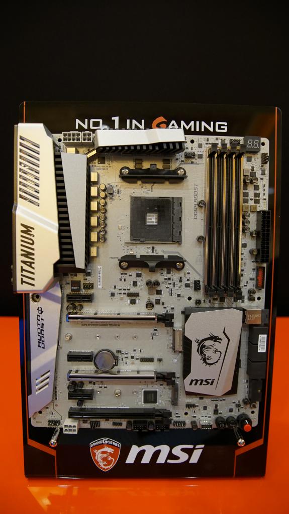 [04/01/2017] MSI X370 Xpower Gaming Titanium (1)