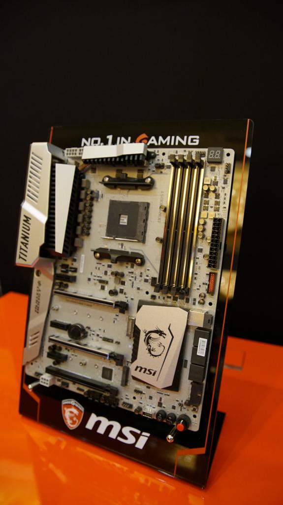 [04/01/2017] MSI X370 Xpower Gaming Titanium (2)