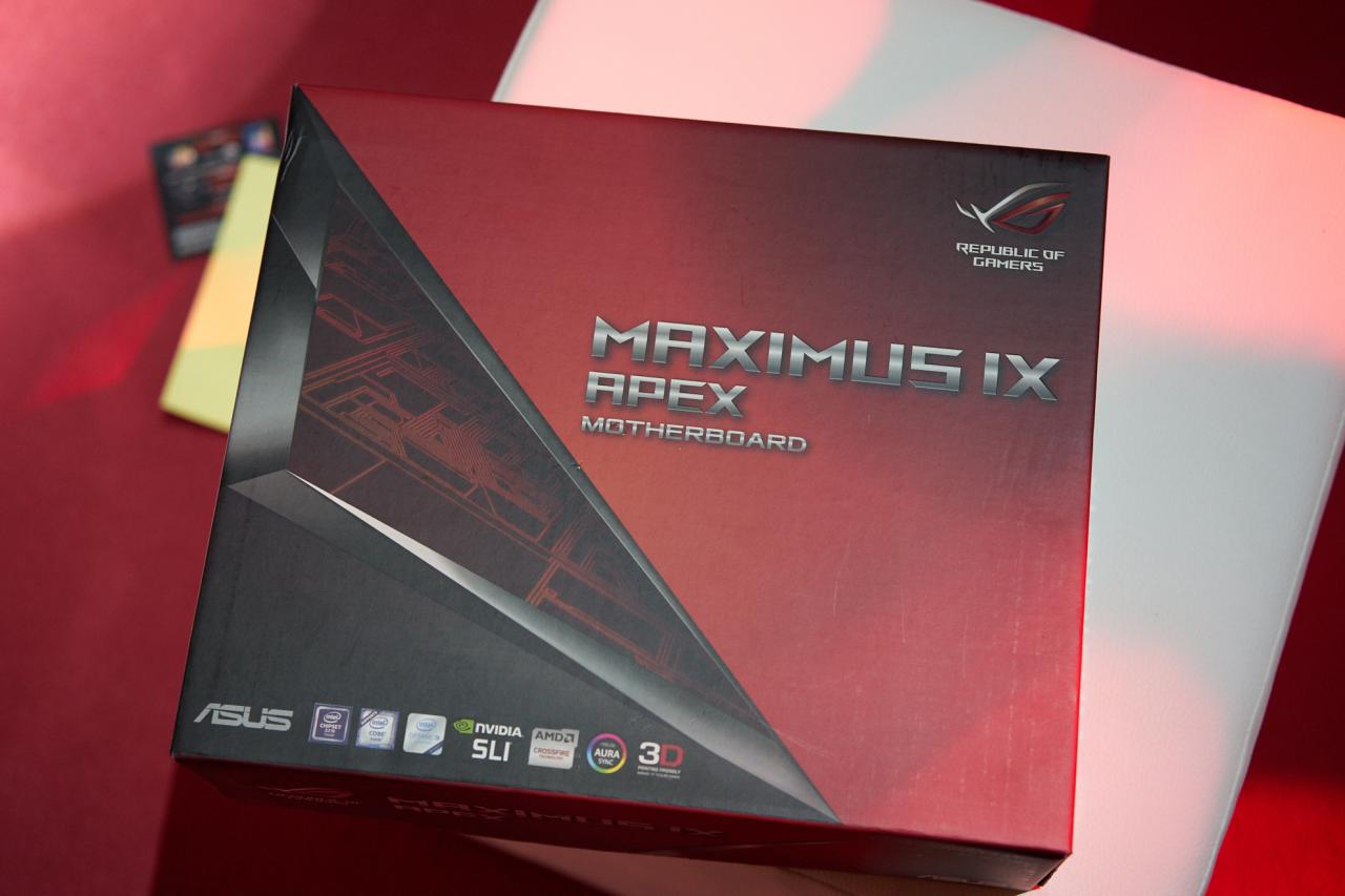[16/01/2017] Asus auf der Dreamhack Leipzig 2017: ROG Maximus IX Apex mit zwei RAM-Bänken für Übertakter (2)