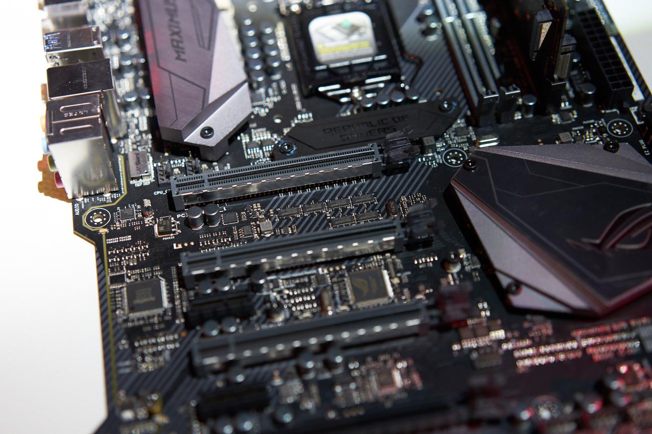 [16/01/2017] Asus auf der Dreamhack Leipzig 2017: ROG Maximus IX Apex mit zwei RAM-Bänken für Übertakter (5)