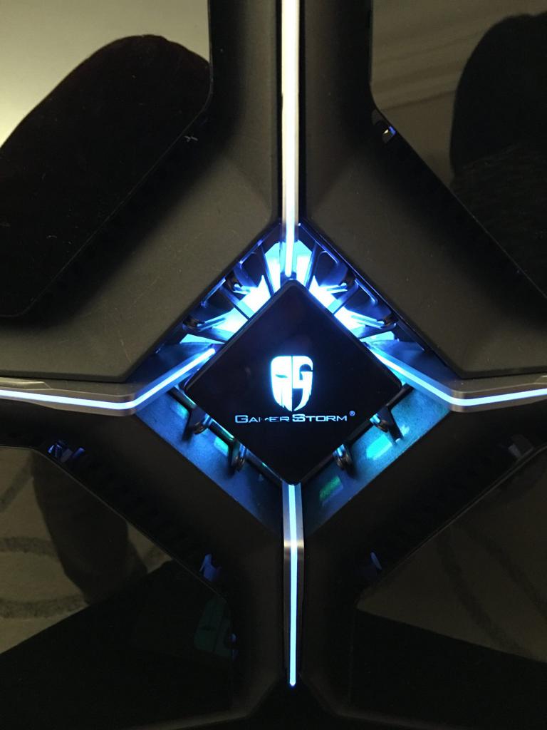 [10/01/2017] Deepcool Quadstellar: Vier-Kammer-Gehäuse beherbergt jetzt ATX-Mainboards (3)
