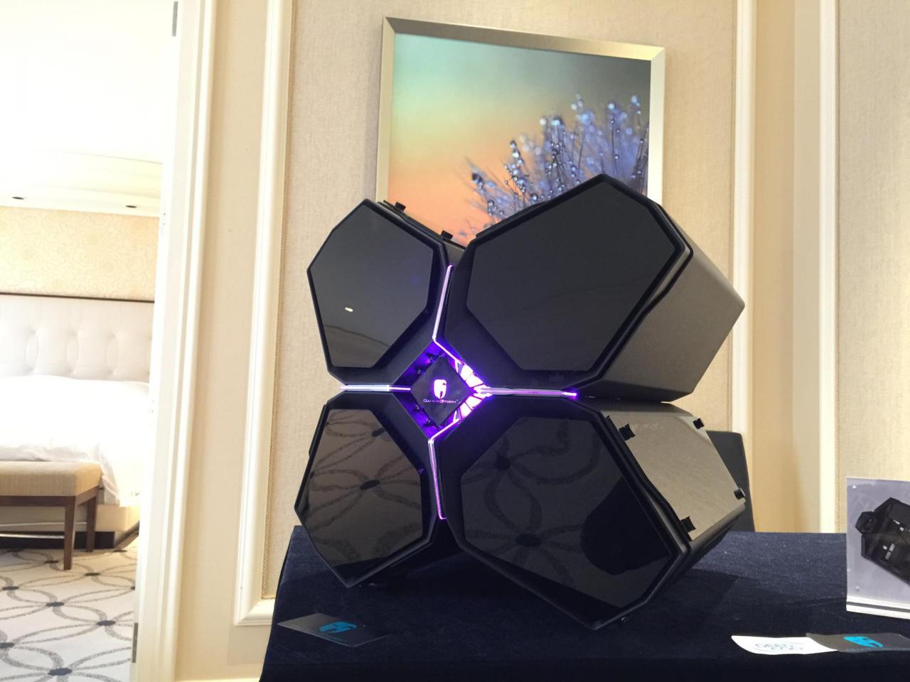 [10/01/2017] Deepcool Quadstellar: Vier-Kammer-Gehäuse beherbergt jetzt ATX-Mainboards (4)