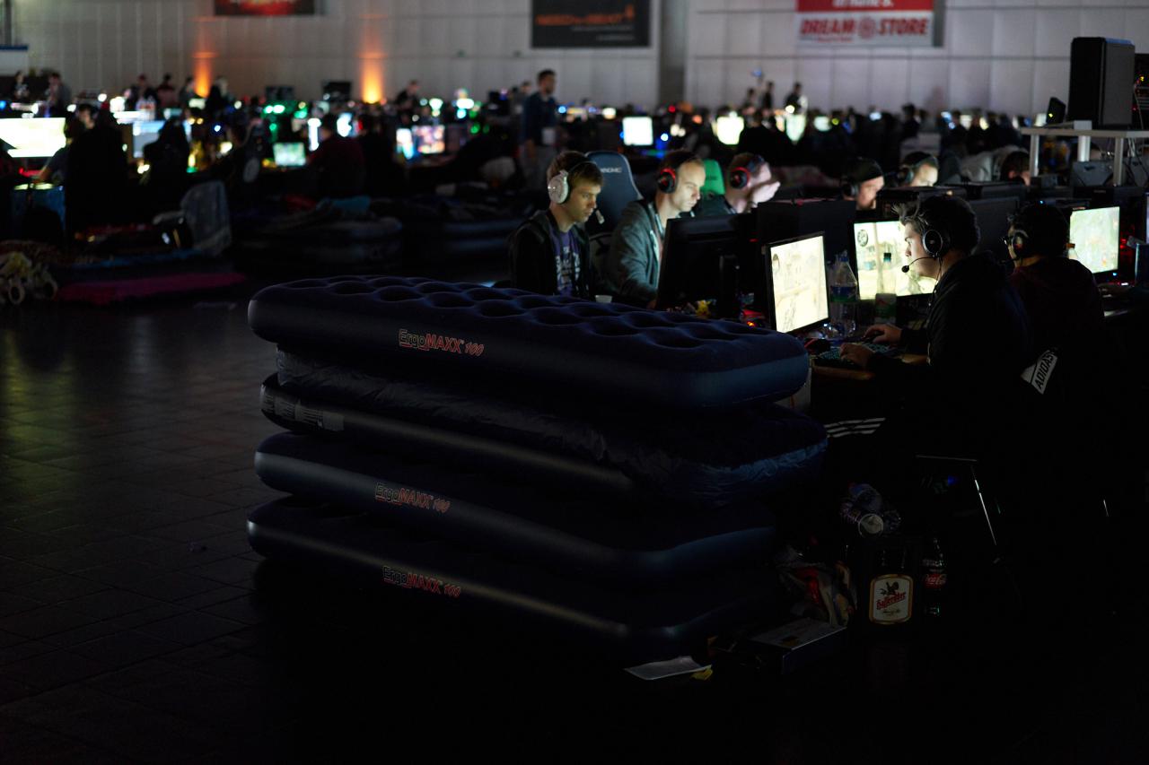 [16/01/2017] PCGH auf der Dreamhack Leipzig 2017: Von müden Gamern, CS-GO-Turnieren und Cosplayern (101)