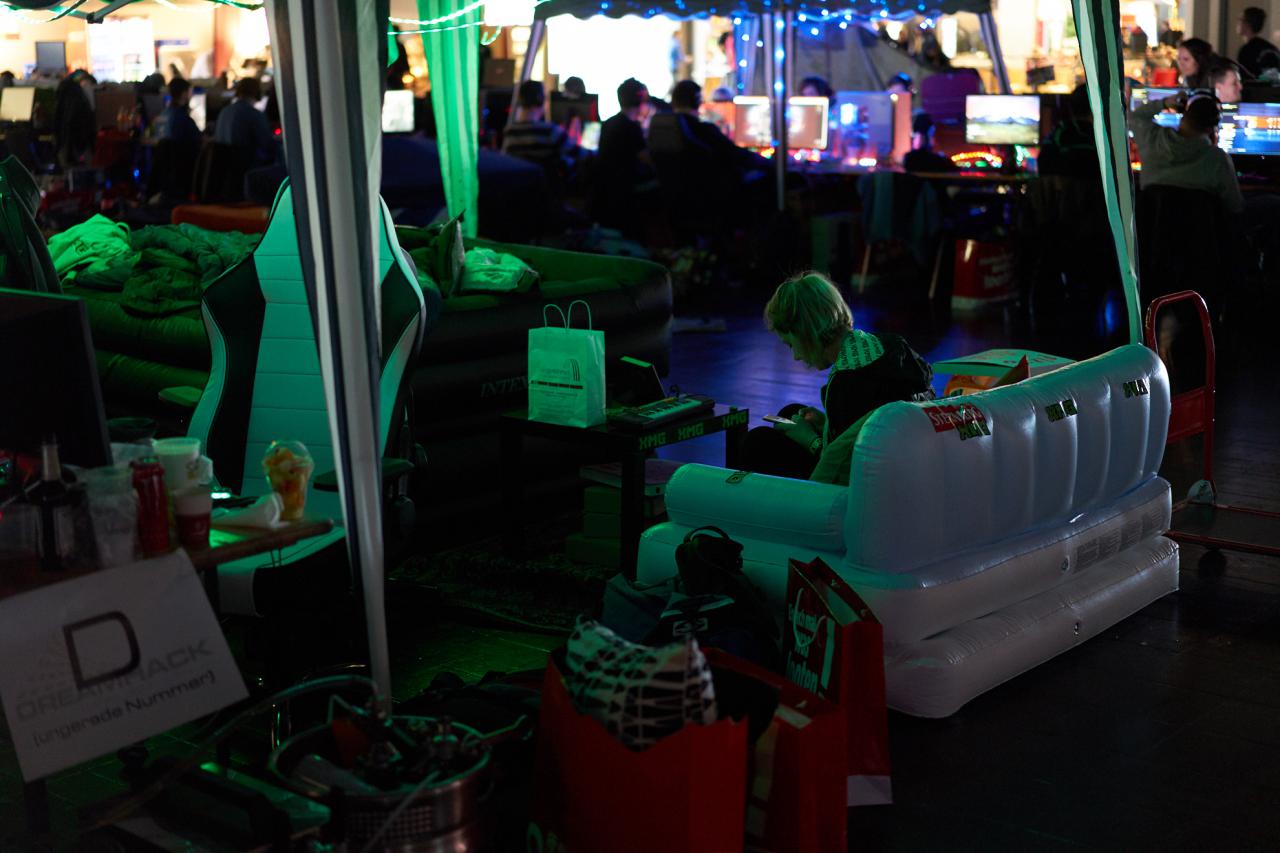 [16/01/2017] PCGH auf der Dreamhack Leipzig 2017: Von müden Gamern, CS-GO-Turnieren und Cosplayern (109)
