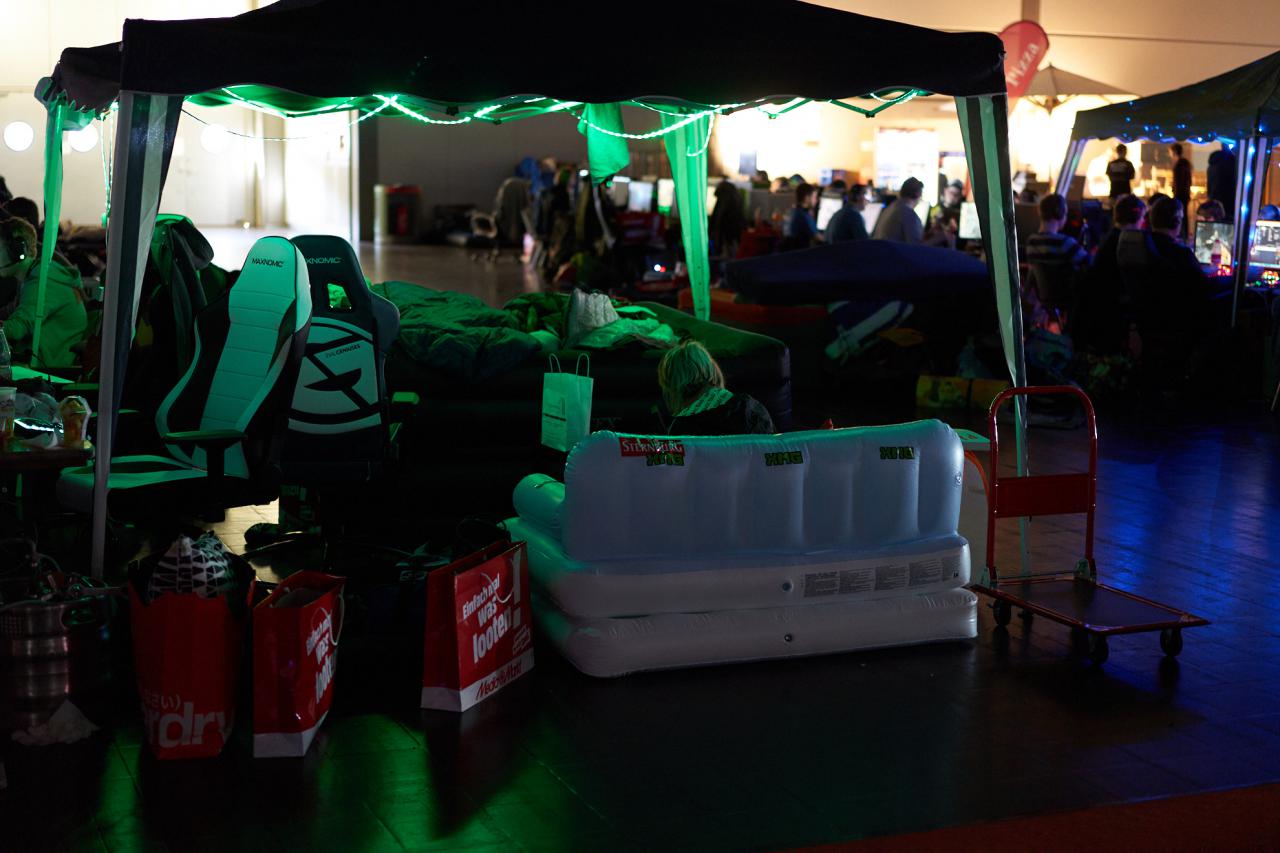 [16/01/2017] PCGH auf der Dreamhack Leipzig 2017: Von müden Gamern, CS-GO-Turnieren und Cosplayern (111)