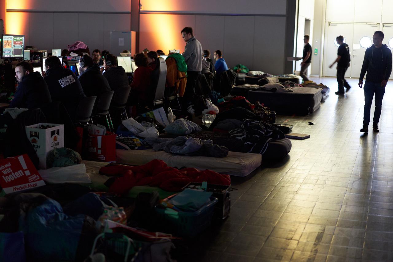 [16/01/2017] PCGH auf der Dreamhack Leipzig 2017: Von müden Gamern, CS-GO-Turnieren und Cosplayern (115)