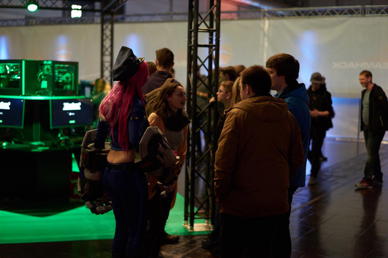 [16/01/2017] PCGH auf der Dreamhack Leipzig 2017: Von müden Gamern, CS-GO-Turnieren und Cosplayern (137)