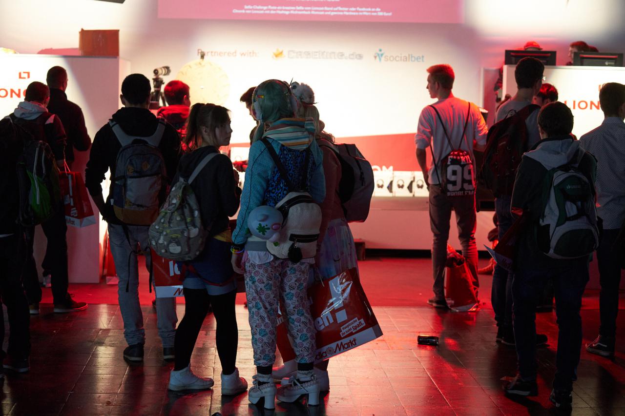 [16/01/2017] PCGH auf der Dreamhack Leipzig 2017: Von müden Gamern, CS-GO-Turnieren und Cosplayern (165)