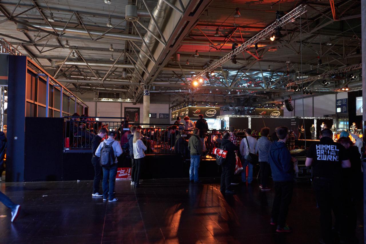[16/01/2017] PCGH auf der Dreamhack Leipzig 2017: Von müden Gamern, CS-GO-Turnieren und Cosplayern (174)