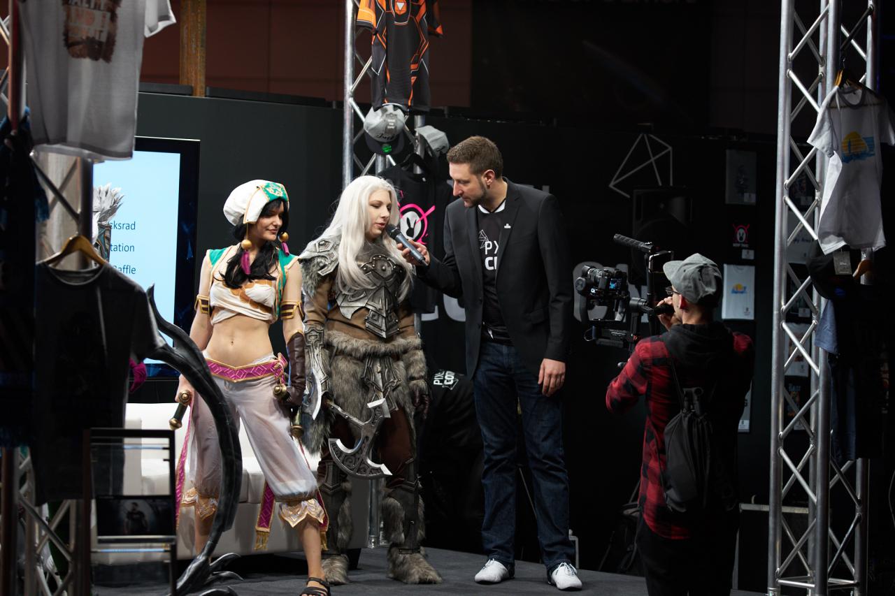 [16/01/2017] PCGH auf der Dreamhack Leipzig 2017: Von müden Gamern, CS-GO-Turnieren und Cosplayern (21)