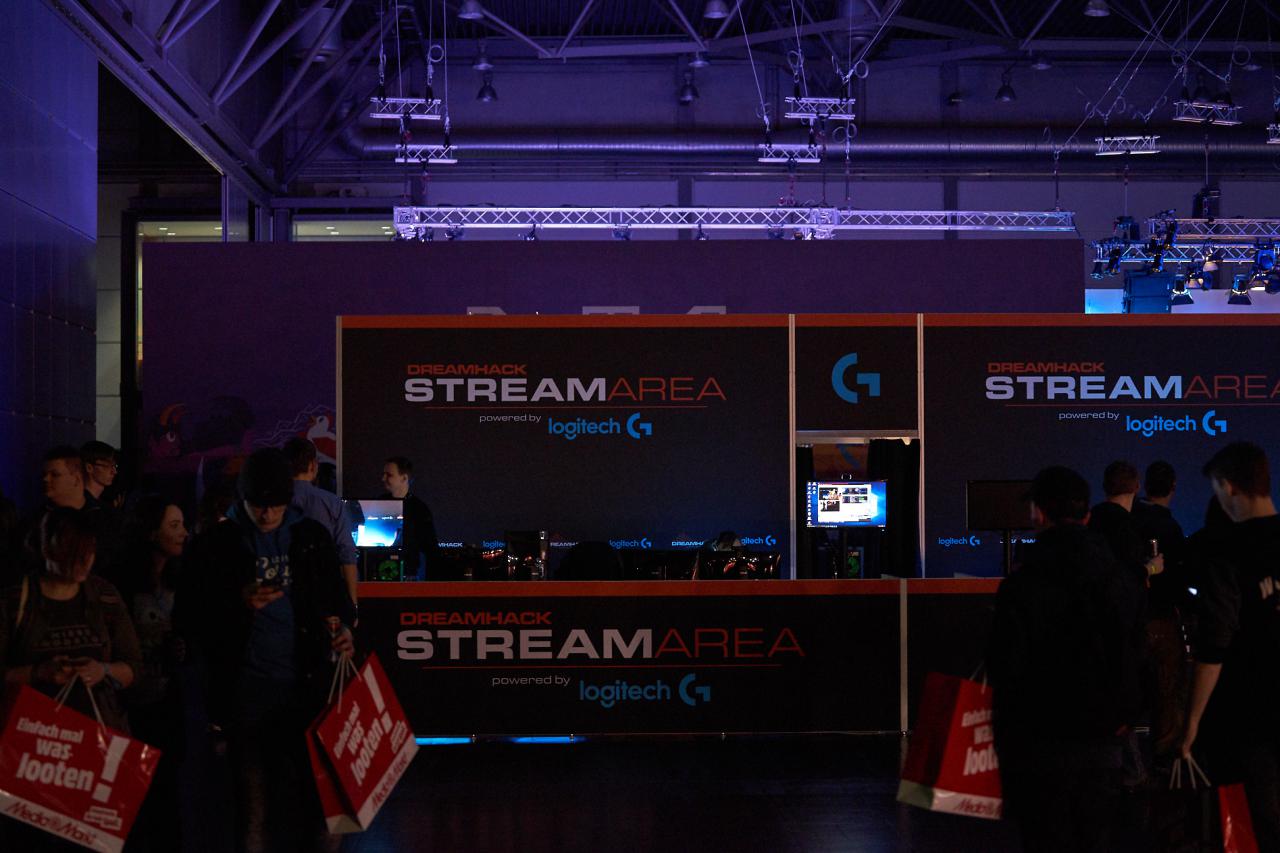 [16/01/2017] PCGH auf der Dreamhack Leipzig 2017: Von müden Gamern, CS-GO-Turnieren und Cosplayern (55)