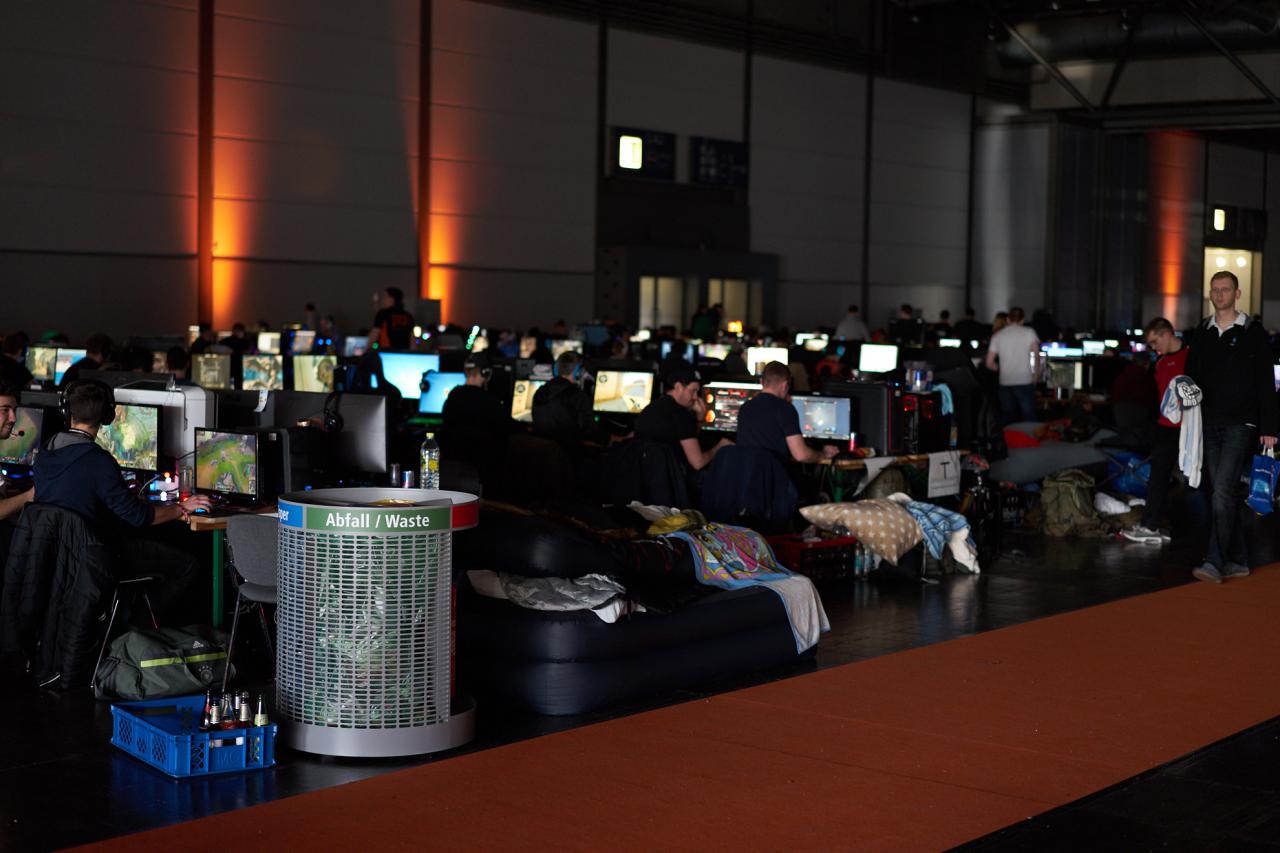[16/01/2017] PCGH auf der Dreamhack Leipzig 2017: Von müden Gamern, CS-GO-Turnieren und Cosplayern (89)