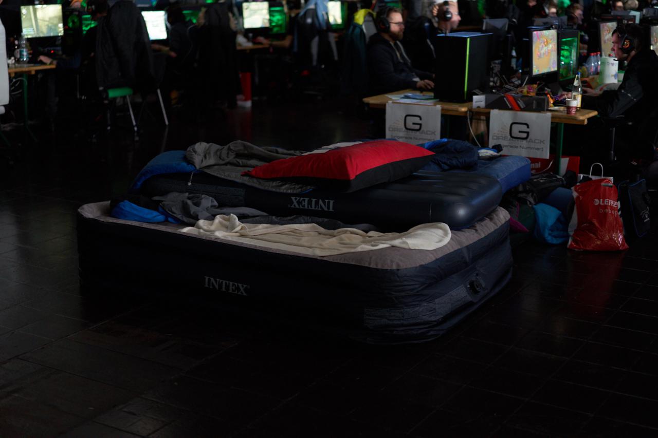 [16/01/2017] PCGH auf der Dreamhack Leipzig 2017: Von müden Gamern, CS-GO-Turnieren und Cosplayern (93)