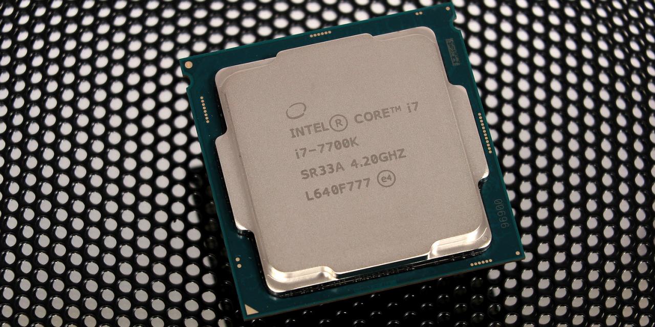 [02/01/2017] Anfang 2017: Endlich durfte über den i7-7700K berichtet werden.... der schon längst fertig in den Händlerregalen lag und teils auch schon Ende 2016 verkauft wurde.