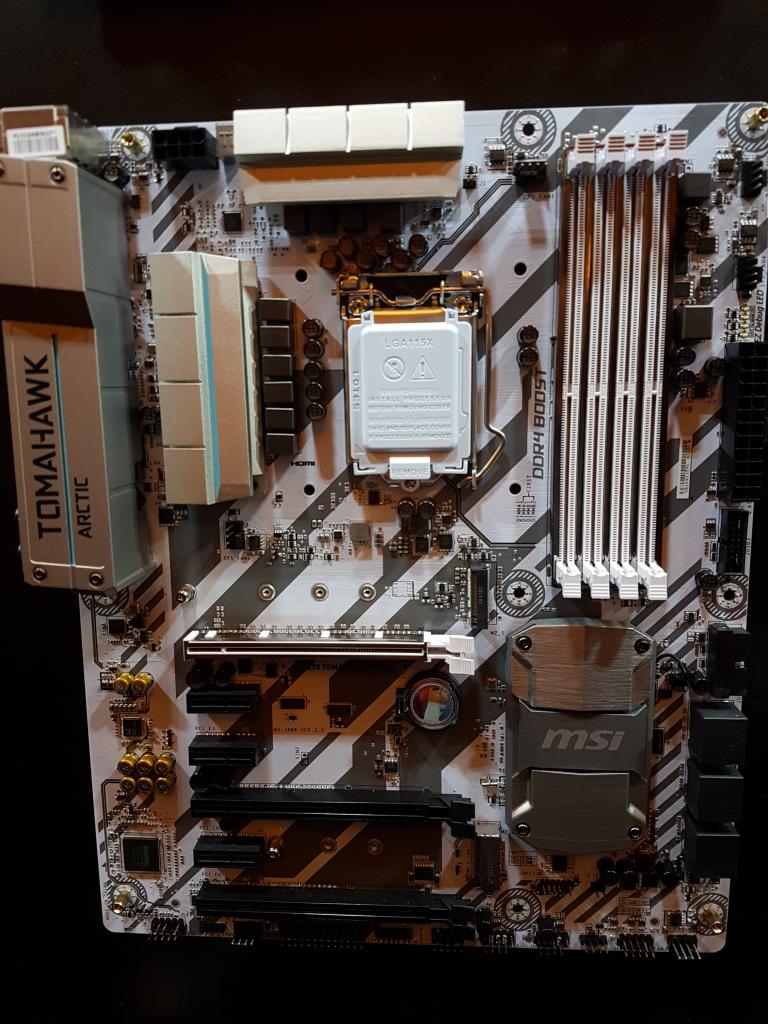 [11/01/2017] MSI H270 Tomahawk Arctic