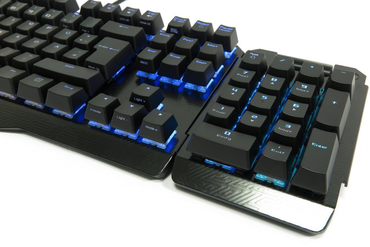 [12/01/2017] Asus ROG Claymore: Bunter Lichtspieler mit modularem Nummernblock im Test (6)