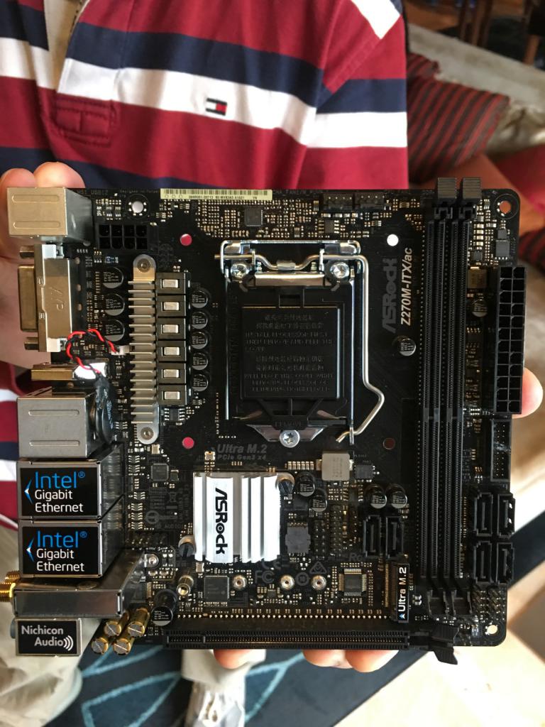 [10/01/2017] Z270M ITX ac 01