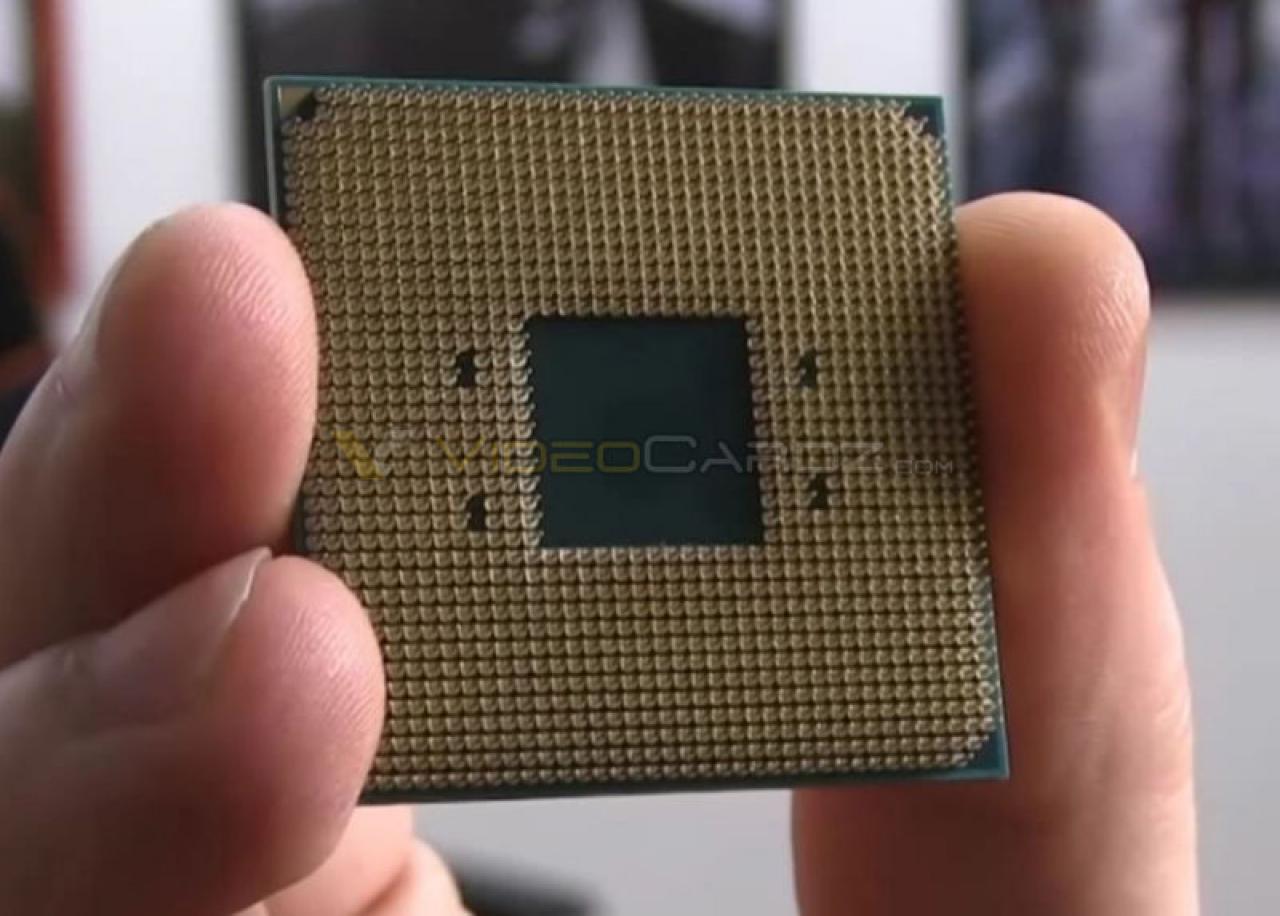 [20/02/2017] AMD Ryzen: Bilder des Heatspreaders der Retail-Version (3)