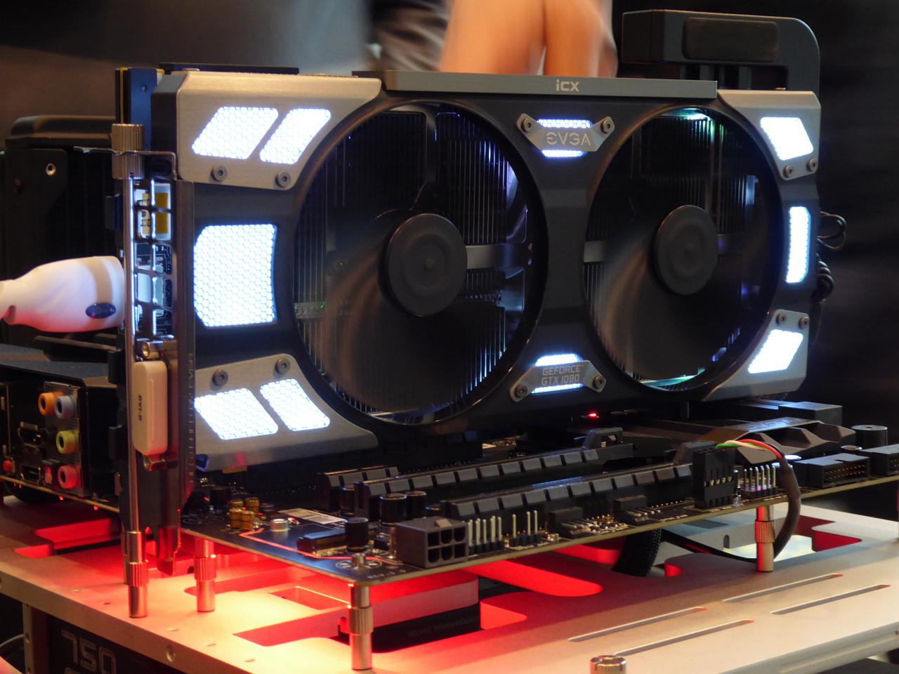 [09/02/2017] EVGA GTX 1080 SC2 iCX ausprobiert: ACX-3.0-Nachfolger setzt Maßstäbe (1)