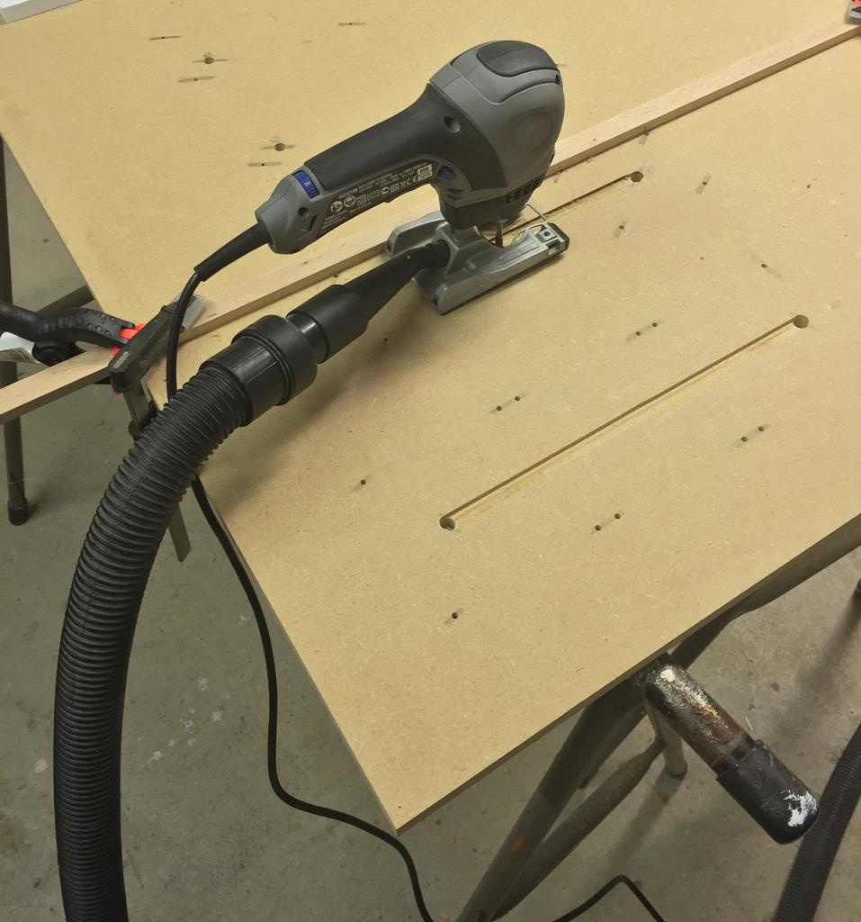 [16/02/2017] Casecon-Projekt: Ein PC wird an die Wand geschraubt (3)