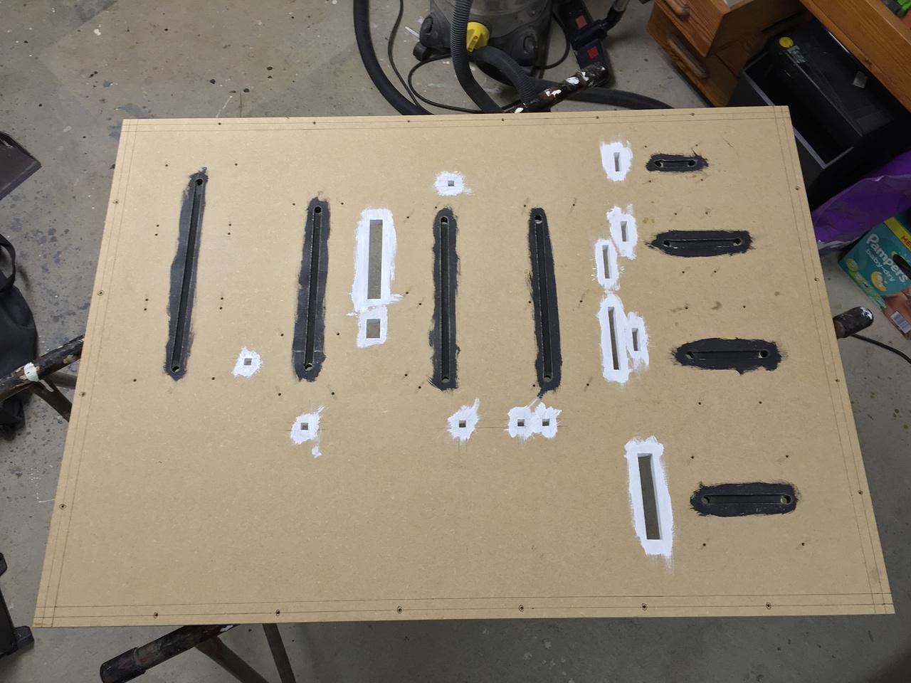 [16/02/2017] Casecon-Projekt: Ein PC wird an die Wand geschraubt (4)