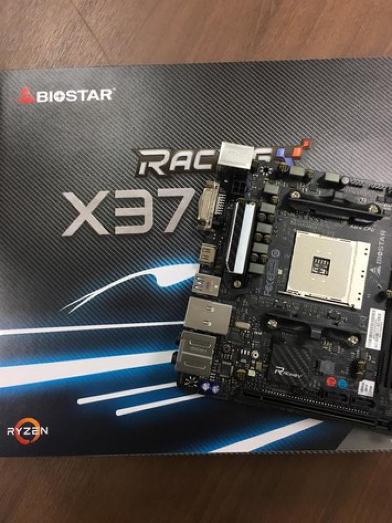 [04/03/2017] Biostar Racing X370-GTN (2)