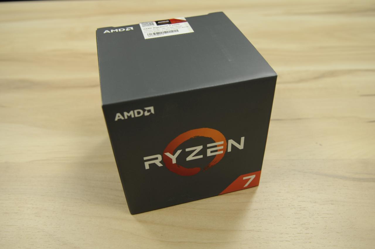 [03/03/2017] Ryzen 7 1700 mit Wraith-Spire-LED-Kühler im PCGH-Testlabor (1)