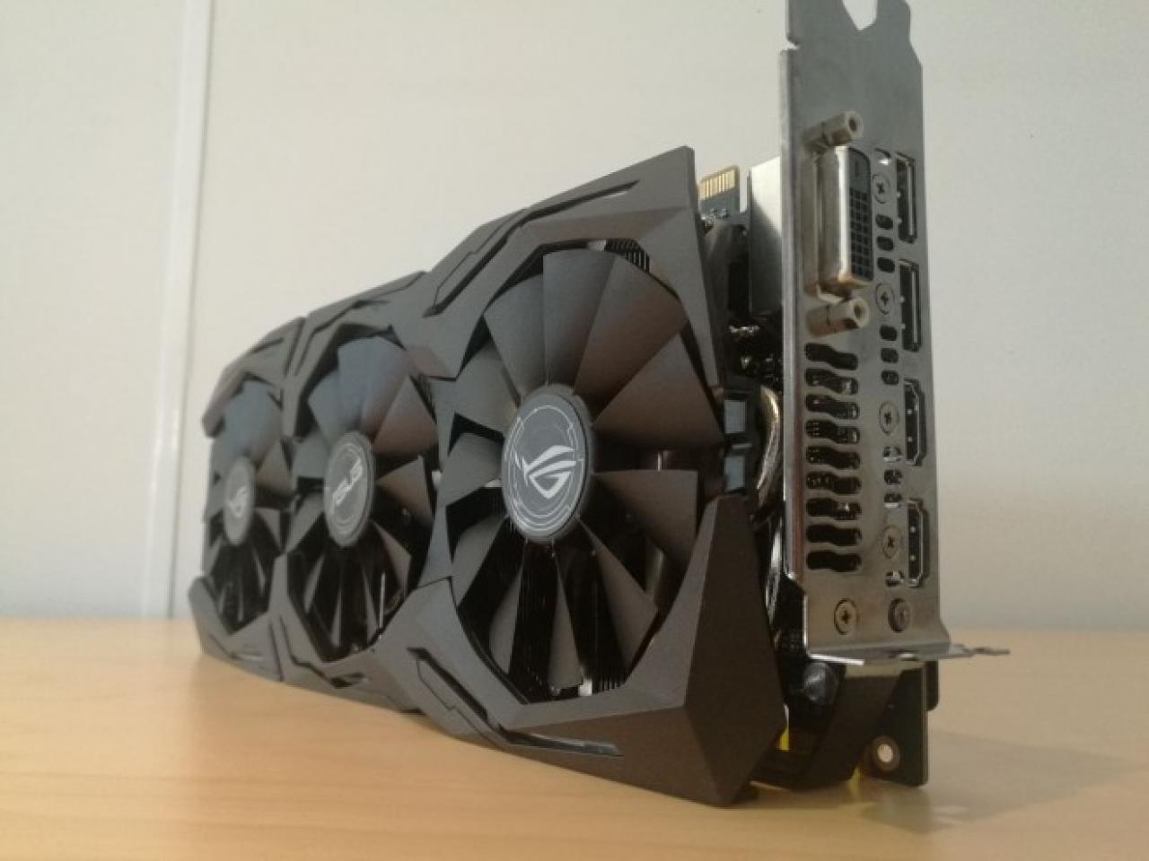 [14/03/2017] Asus ROG Geforce GTX 1080 Ti Strix: Erstmals mit 2,5 Slots und 3 Lüftern (8)