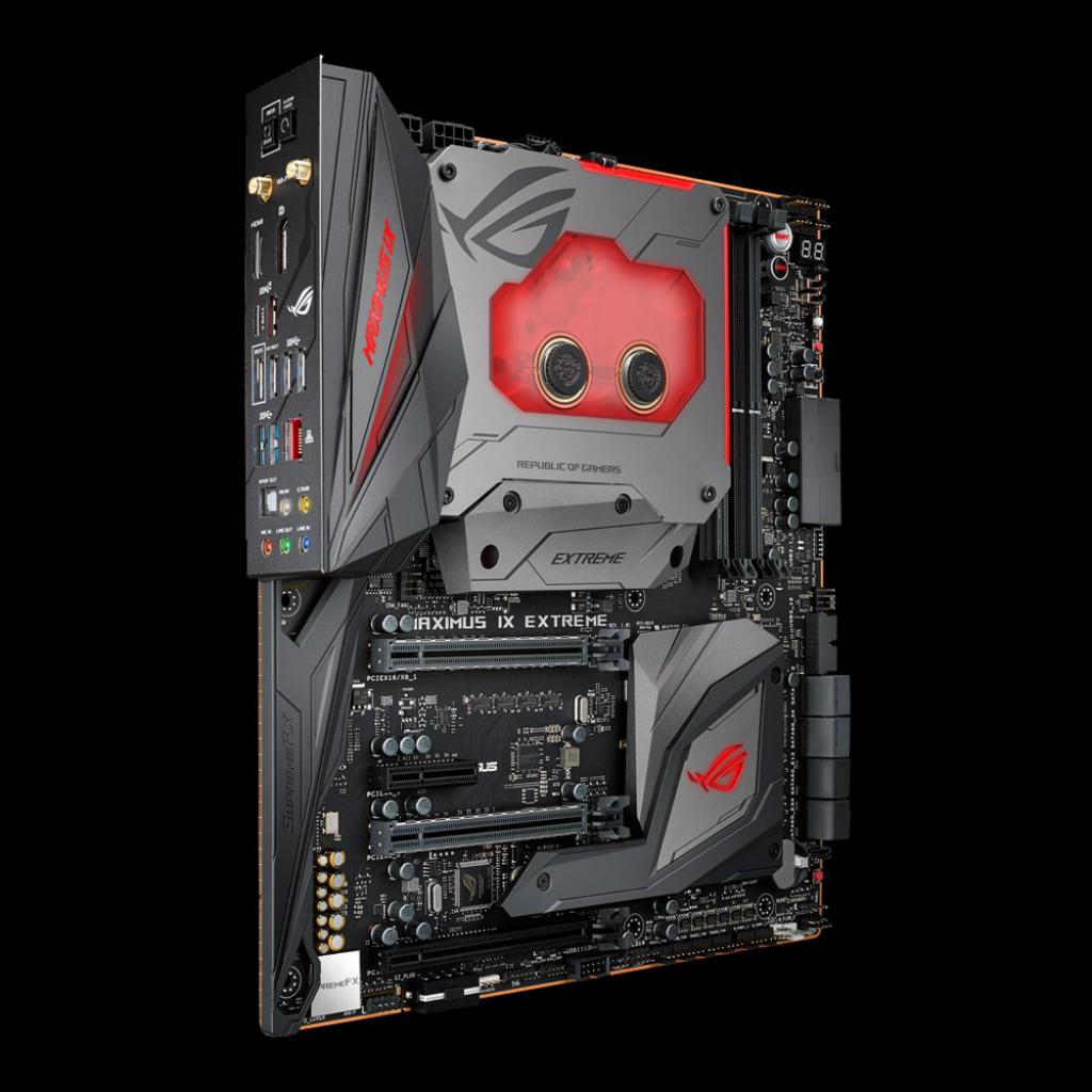 [13/03/2017] Asus ROG Maximus IX Extreme für 699 Euro: Erstmals mit vorinstalliertem CPU-Wasserkühler (3)