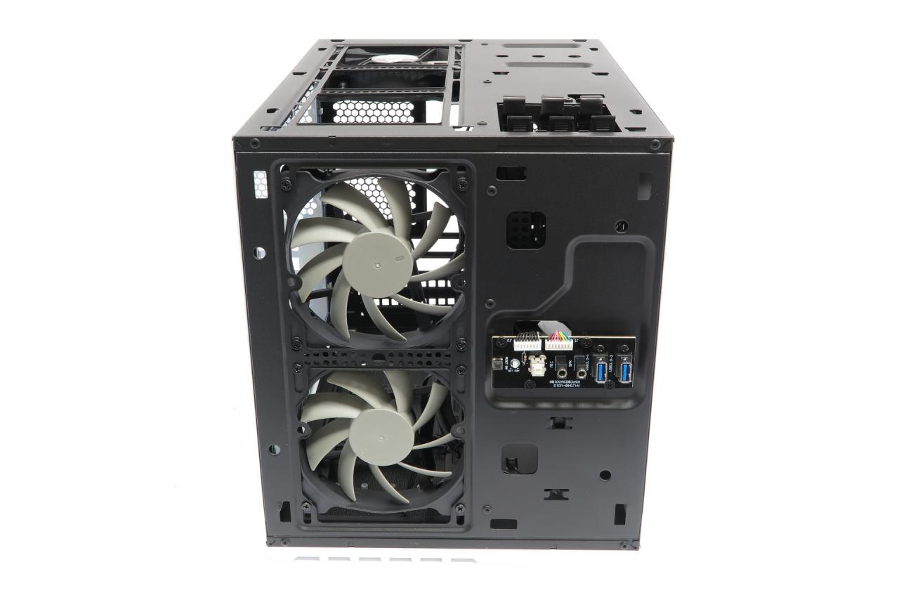 [17/03/2017] Corsair Carbide Air 240: Der Mini der Carbide-Air-Reihe im Test (3)
