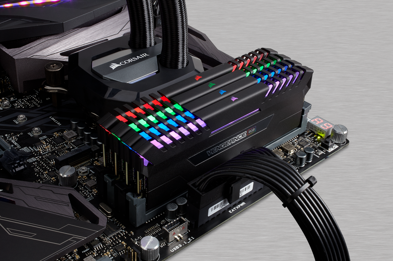 [21/03/2017] Corsair Vengeance RGB: Neuer DDR4-RAM mit LED-Beleuchtung (10)