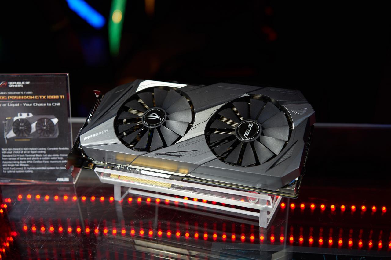 [02/04/2017] Asus ROG Geforce GTX 1080 Ti Poseidon: 2,5-Slot-Hybrid-Kühlung (14)