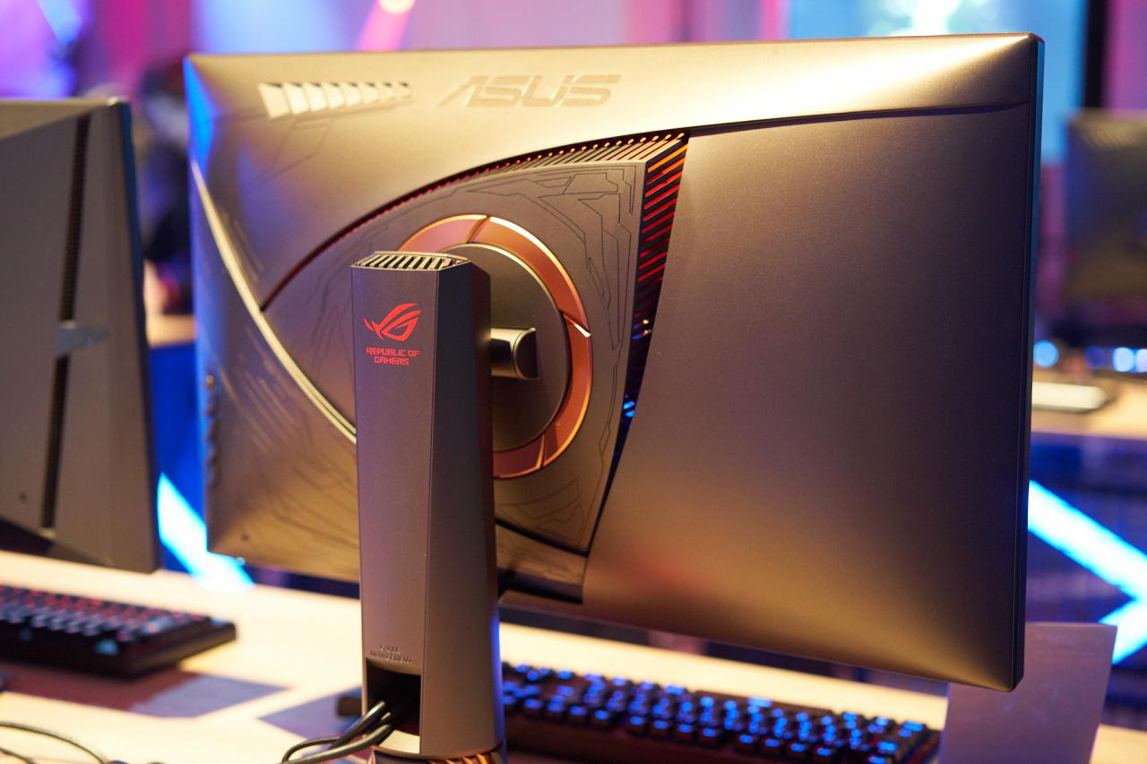 [04/04/2017] Asus ROG Swift PG27UQ (1)