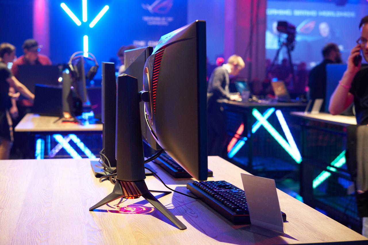 [04/04/2017] Asus ROG Swift PG27UQ (2)