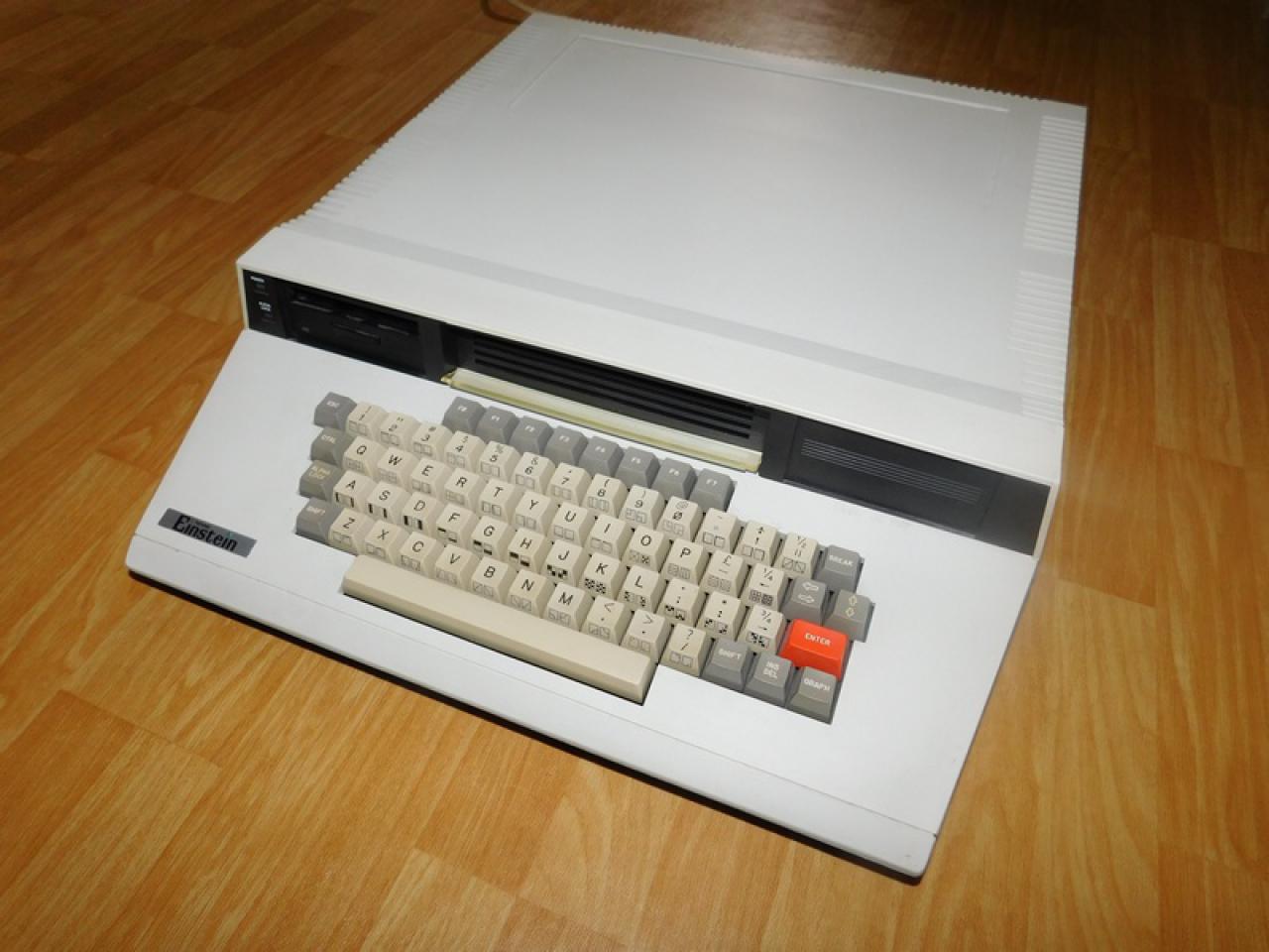 [12/04/2017] Amiga 500, Atari ST, C64 & Co.: Die Heimcomputer von Retro-Fan YuT666 (28)