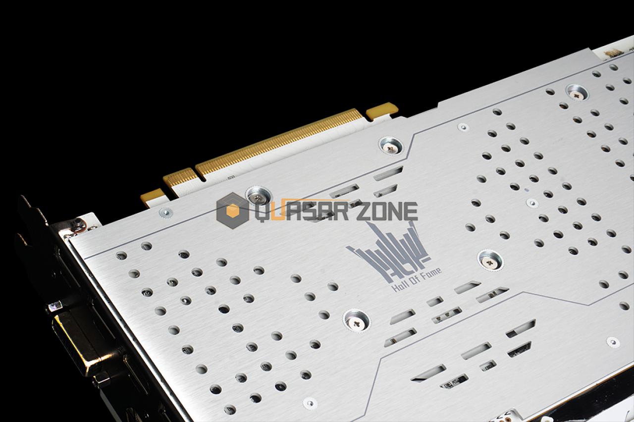 [21/04/2017] KFA2 Geforce GTX 1080 Ti HOF: 3 Slots, 3 × 8 Pin, 19 VRM-Phasen (8)