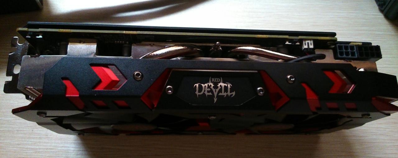 [10/04/2017] Powercolor Radeon RX 580 Red Devil Golden Sample 2