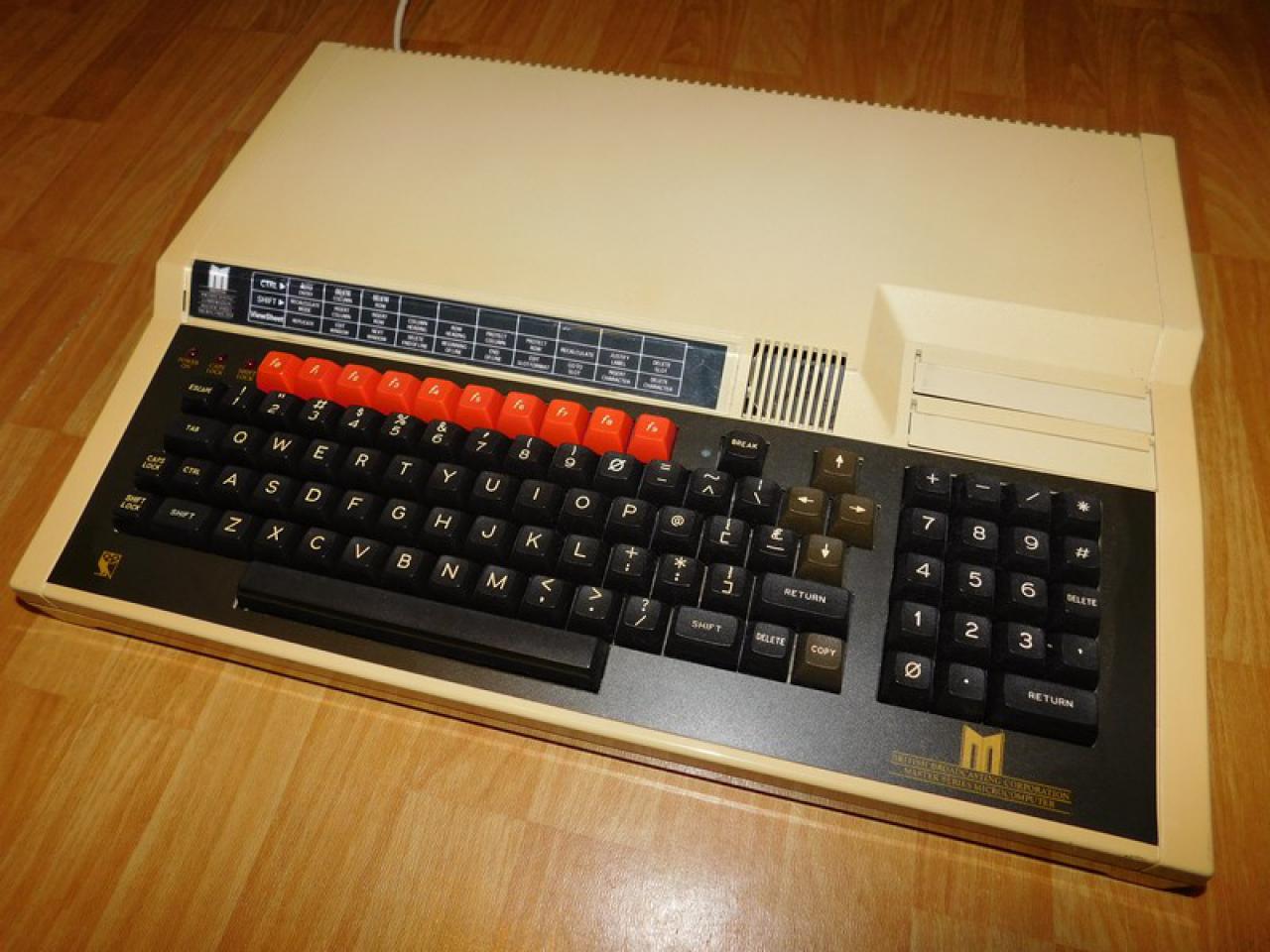 [12/04/2017] Amiga 500, Atari ST, C64 & Co.: Die Heimcomputer von Retro-Fan YuT666 (26)